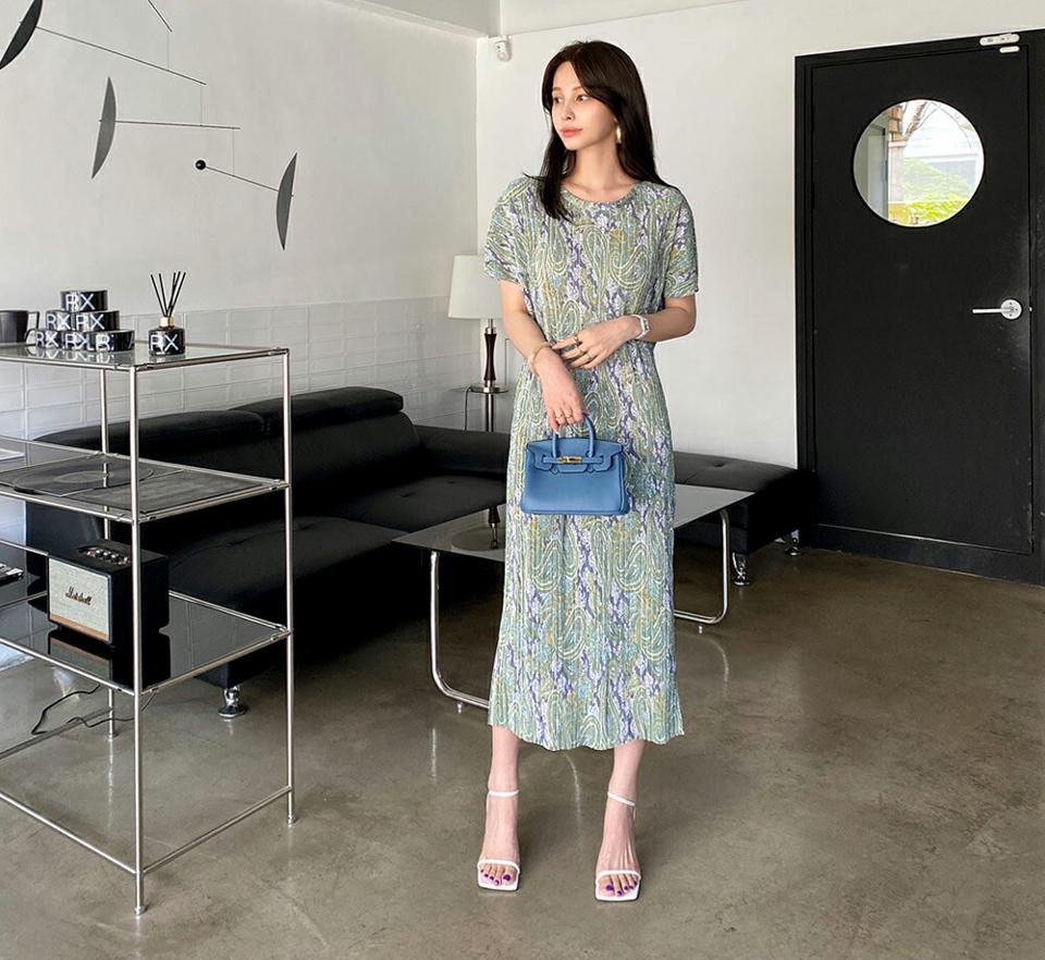 ペイズリープリーツワンピース・全3色・t68565 レディース 【ops】【ワンピース ロング ロングワンピース 半袖 ペイズリー柄 模様 プリーツ 大人 上品 春 夏 韓国 ファッション】【ハイホリHIHOLLI】