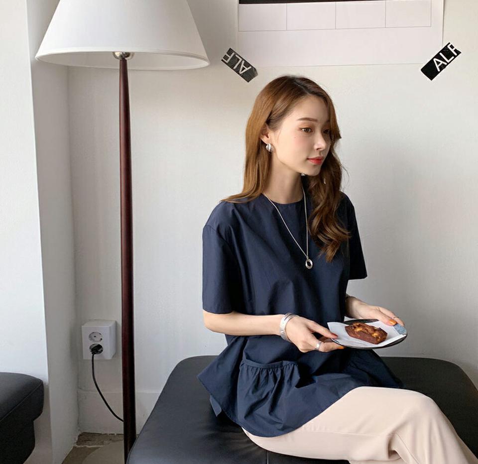 ラウンドフレアヘムブラウス・全2色・b68572 レディース 【bl】 トップス ブラウス 半袖 フレアヘム 単色 無地 シンプル かわいい 春 夏 韓国ファッション ハイホリHIHOLLI