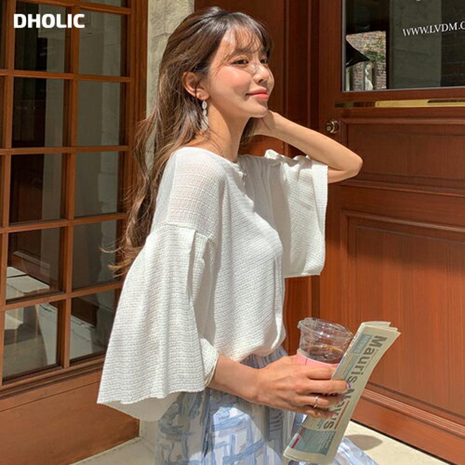 タックフレアスリーブニット・全4色・t63755 レディース 【tops】 韓国 ファッション トップス ニット 長袖 ルーズ デコルテ 7分丈 フレア ラウンドネック シンプル レイヤード 体型カバー 細身 スリム ゆったり 夏 春