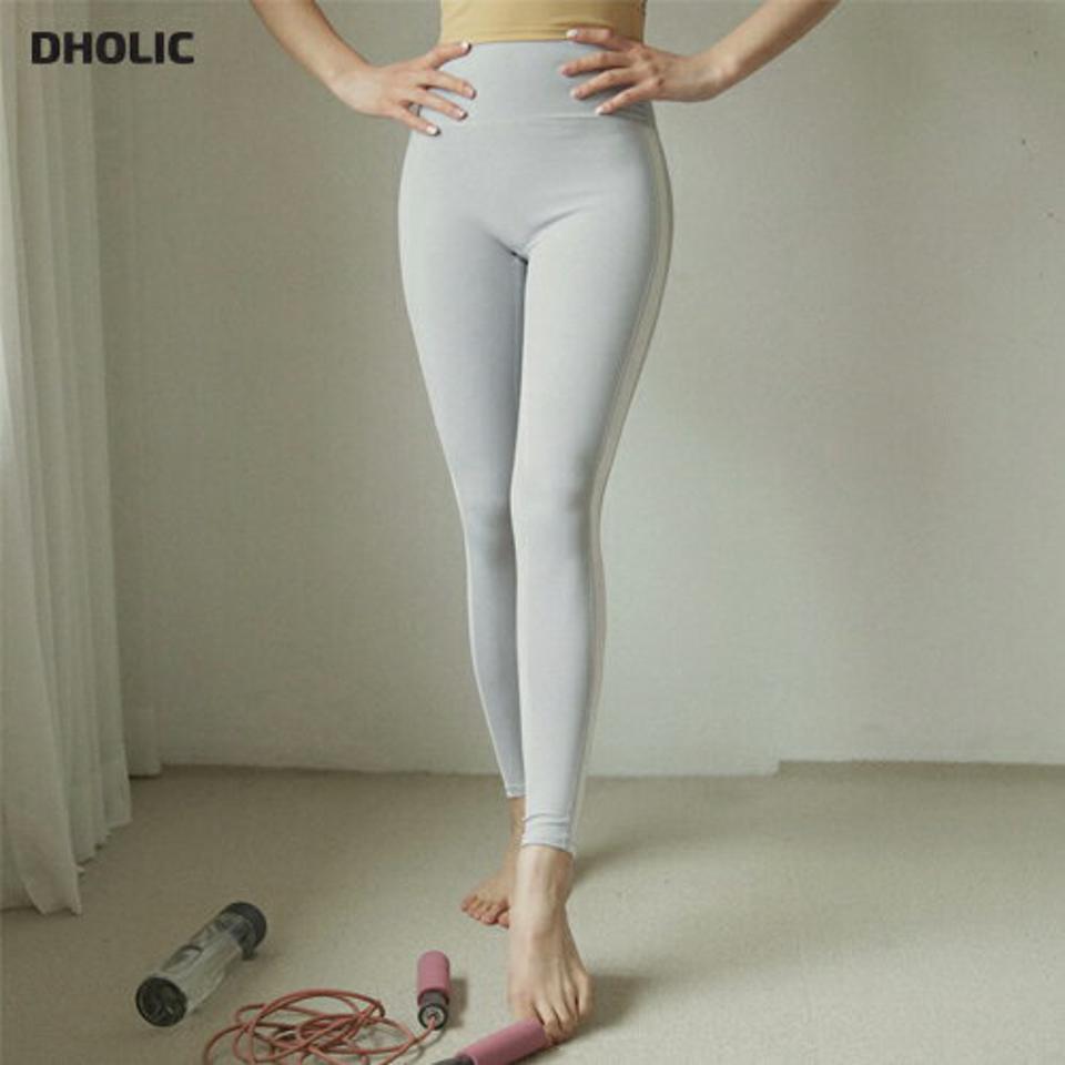 ロゴマスク付配色レギンス・全3色・d44645 レディース 【pt】 韓国ファッション ボトムス レギンス パンツ スリム シンプル ウエストゴム フィット タイト デイリー ベーシック ステッチ マスク 配色 ライン ロゴ フィットネス ジム 夏 春