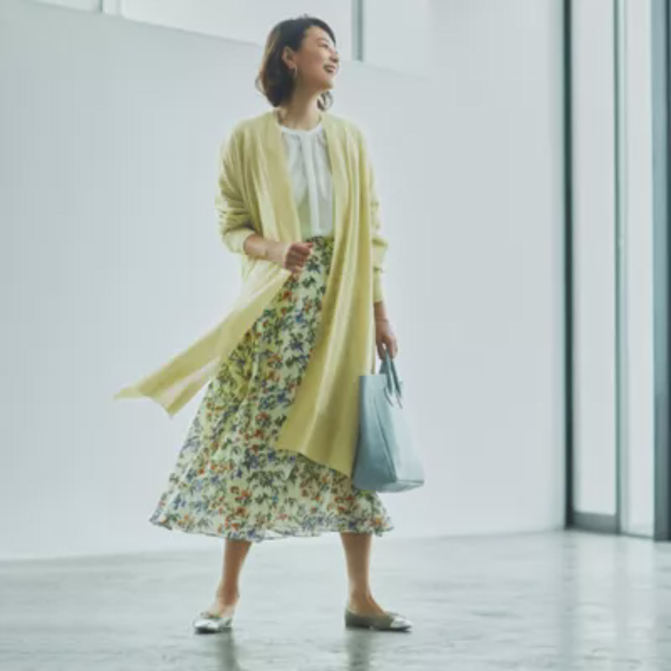 フレンチフラワープリント　フレアロングスカート