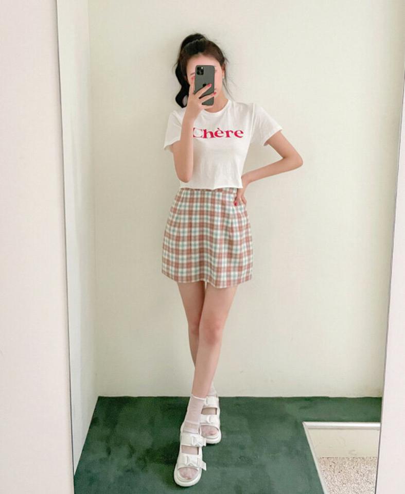 CHUU(チュー)ChereレタリングTシャツ【5/21up_ka】【メール便】韓国 韓国ファッション　トップス 半袖 夏 春 ロゴT Tシャツ シンプルレディース ファッション【5】