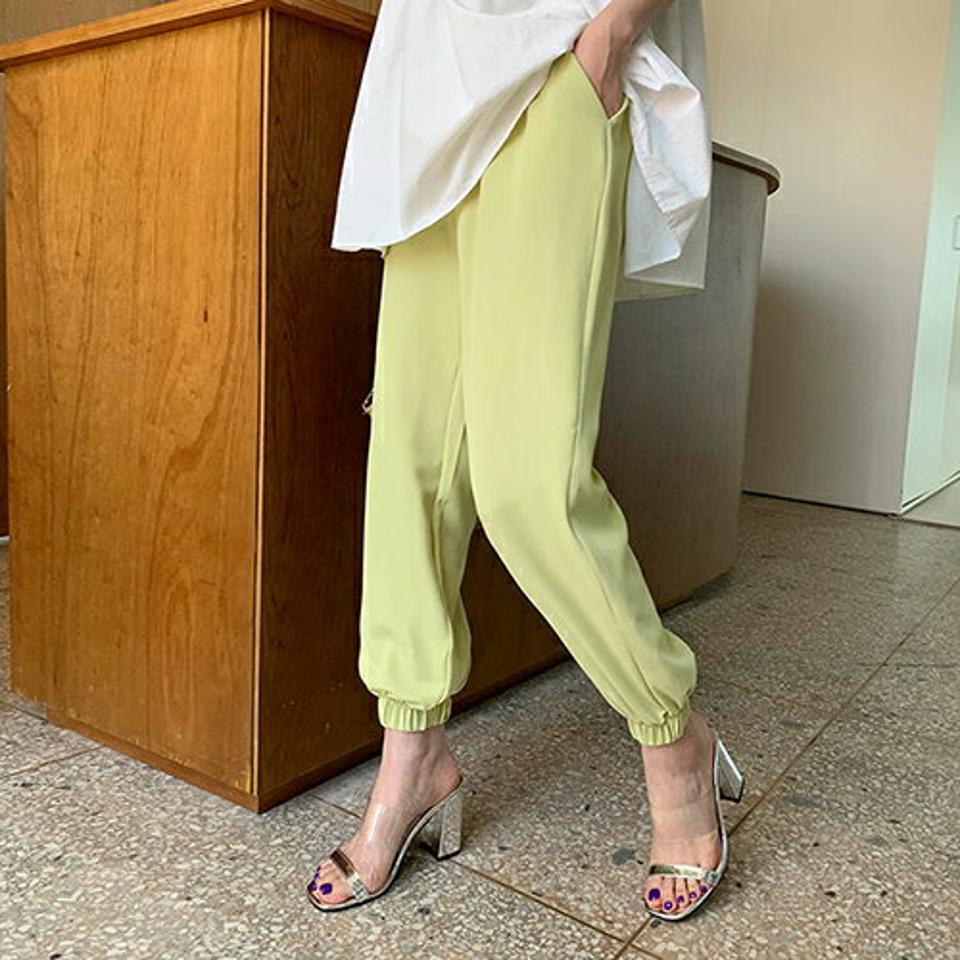 ドロストジョガーパンツ・全4色・t68541 レディース 【pt】 パンツ ズボン ジョガーパンツ ロングパンツ ドロスト 単色 無地 シンプル ベーシック カジュアル ラフ 春 夏 韓国 ファッション ハイホリHIHOLLI