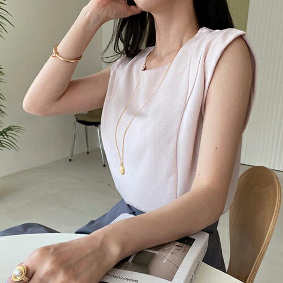 ショルダータックブラウス・全4色・b68526 レディース 【bl】【トップス ブラウス スリーブレス ノースリーブ タック 単色 無地 シンプル 大人 カジュアル 春 夏 韓国 ファッション】【ハイホリHIHOLLI】