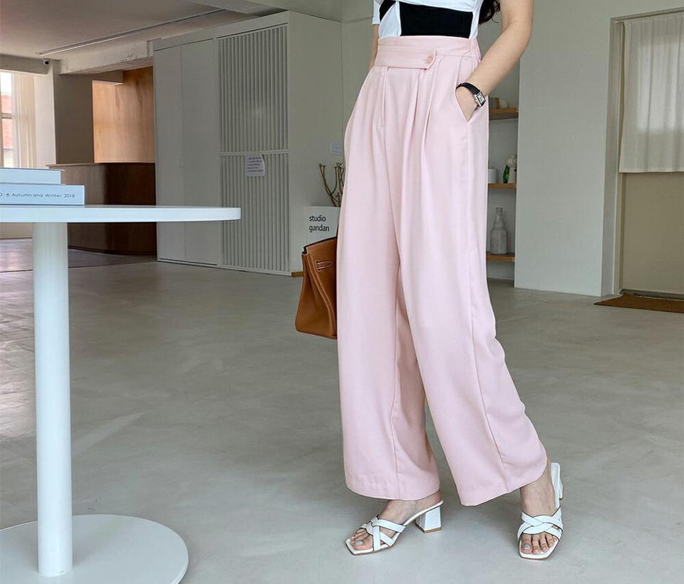 アンバランスボタンスラックス・全4色・b68540 レディース 【pt】 スラックス パンツ ズボン ロングパンツ アンバランス 単色 無地 シンプル 大人 カジュアル パステル 春 夏 秋 韓国 ファッション ハイホリHIHOLLI