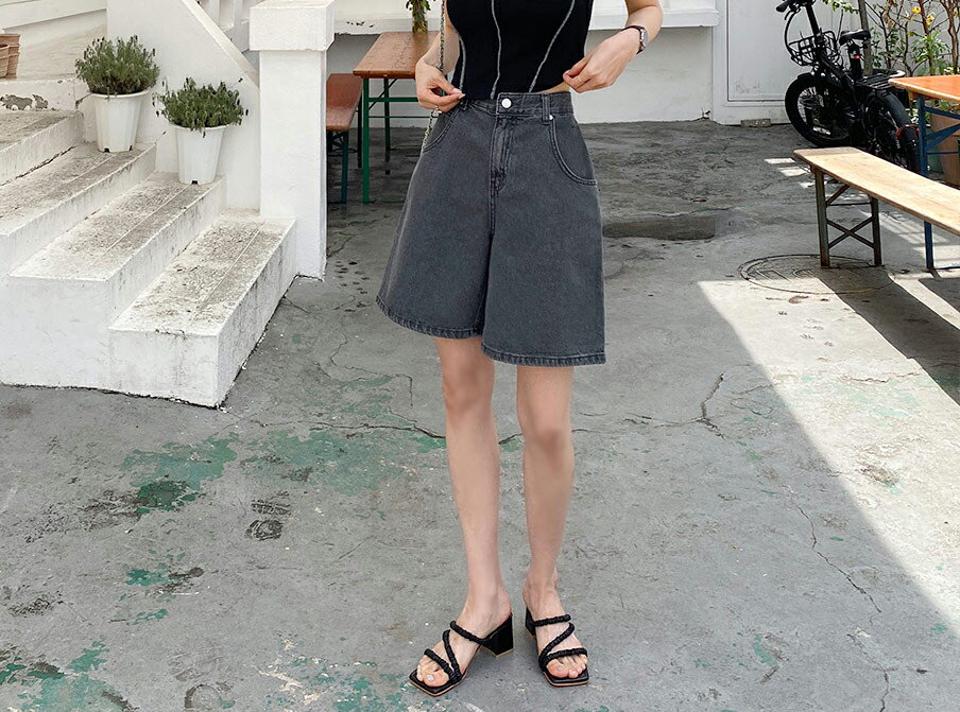 ハーフデニムパンツ・全2色・t57490 レディース 【pt】 韓国 ファッション ボトムス ショート ショートパンツ 美脚 スリム 5分丈 デニム ハイウエスト 足長 体型カーバー 細身 ワイド ルーズ ゆったり 夏 春