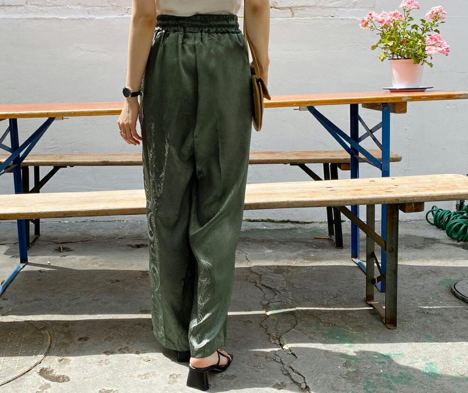 【全品10%OFF】ペイズリーパターンパンツ・全2色・a57480 レディース 【pt】【韓国 ファッション ボトムス ロング ロングパンツ ペイズリー パターン ワイド ゴム フレア 足長 ストレート 大人 10分丈 体型カーバー 細身 夏 春】