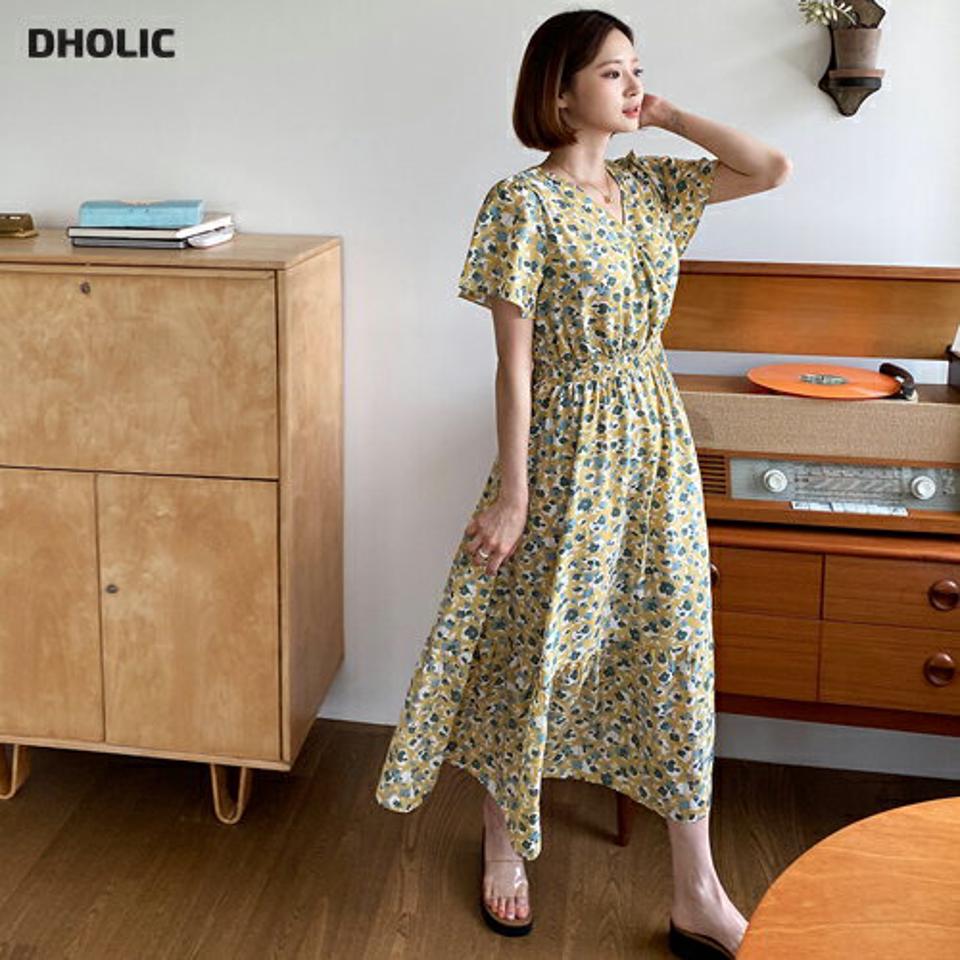 Vネック花柄ワンピース・全1色・b57461 レディース 【ops】【韓国 ファッション ワンピース ロング ロングワンピース 半袖 Vネック 上品 花柄 フラワー パターン シャーリング フレア スリム フェミニン 細身 体型カバー フィット 夏 春】