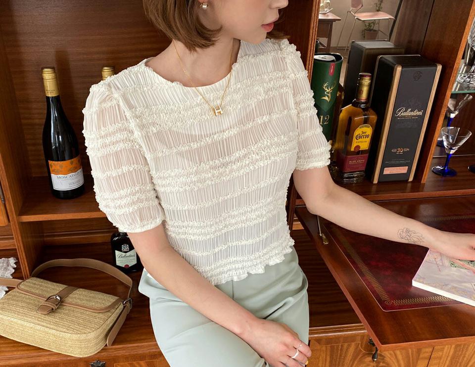 リンクルフリルブラウス・全3色・t57475 レディース 【bl】【韓国 ファッション トップス ブラウス 半袖 ラブリー リンクル ユニーク ラウンドネック フリル フェミニン ボリューム 体型カバー スリム 細身 夏 春】