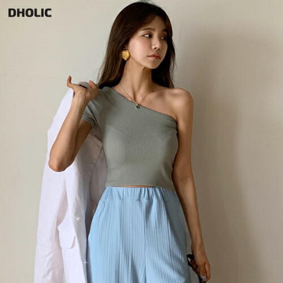 ワンショルリブTシャツ・全4色・t62134 レディース 【tops】 韓国 ファッション トップス Tシャツ 半袖 デイリー アシメネック ユニーク ワンショルダー リブ スリム フィット クロップド 体型カーバー カジュアル 細身 夏 春