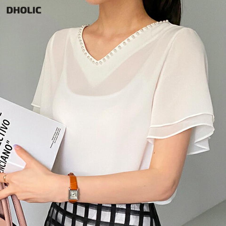 フェイクパールVネックブラウス・全2色・t68614 レディース 【bl】 トップス ブラウス 半袖 Vネック パール フェミニン 透け感 シースルー シアー かわいい 春 夏 韓国 ファッション ハイホリHIHOLLI