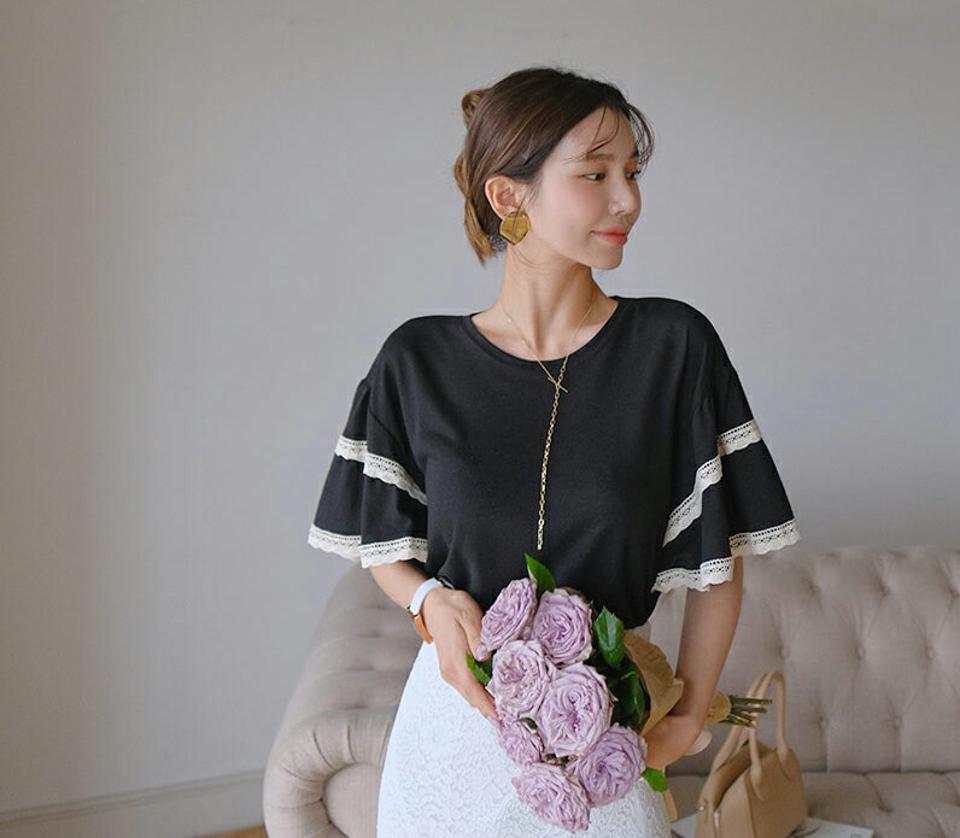 レースフレアスリーブTシャツ・全4色・t62137 レディース 【tops】 韓国 ファッション トップス Tシャツ 半袖 デイリー リネン レース ライン ラウンドネック ルーズ ゆったり スリム 体型カーバー カジュアル 細身 フェミニン 夏 春