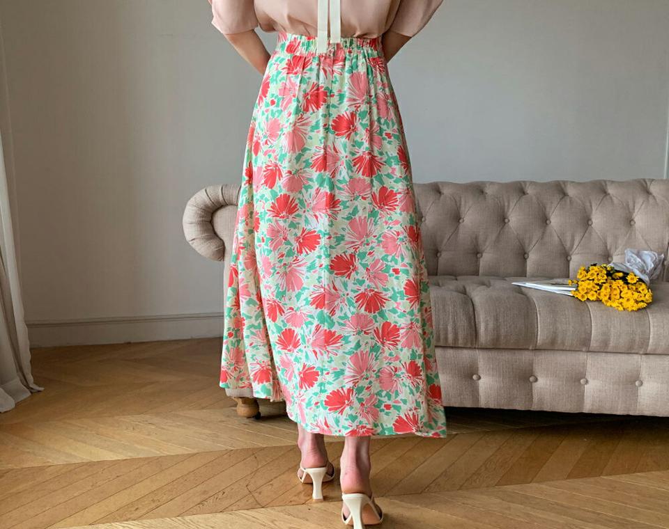 ビッグフラワーフレアスカート・全2色・t62167 レディース 【sk】 韓国 ファッション ボトムス スカート ロング ロングスカート フェミニン 花柄 フラワー パターン フレア 体型カバー 細身 スリム フィット Aライン 夏 春