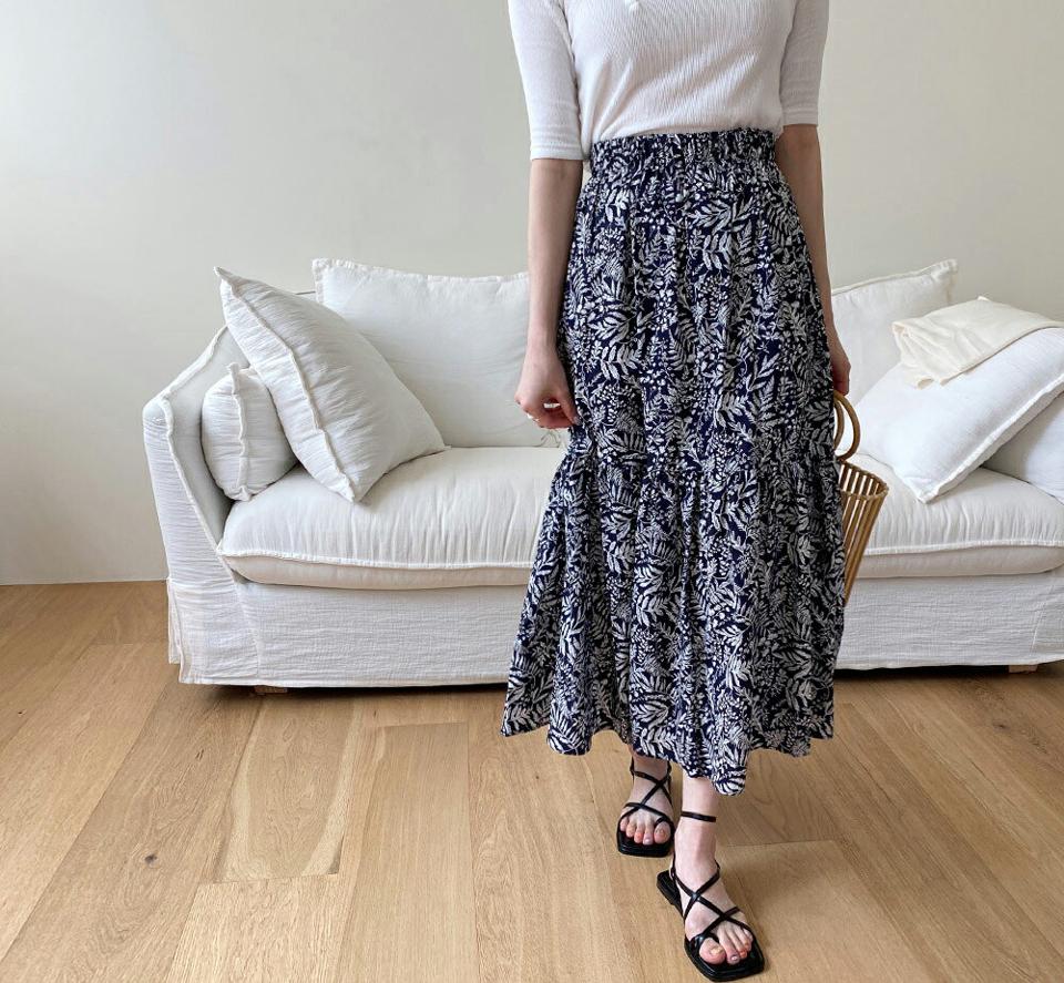 リーフパターンフレアスカート・全2色・b63829 レディース 【sk】 韓国 ファッション ボトムス スカート ロング ロングスカート フェミニン リーフ パターン フレア ギャザー Aライン 体型カバー 細身 スリム 夏 春