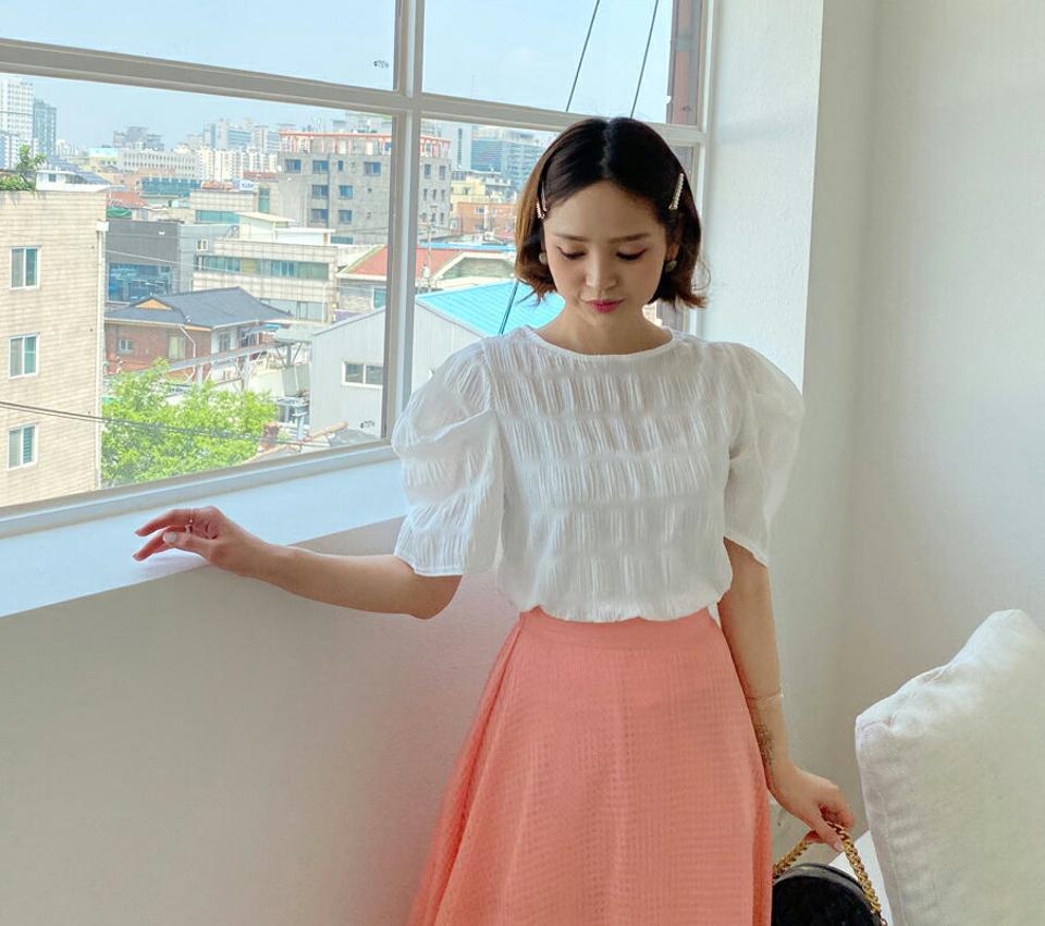 2TYPEリンクルパフブラウス・全3色・t63854 レディース 【bl】 韓国 ファッション トップス ブラウス 半袖 パフスリーブ 無地 チェック リンクル ラウンドネック 7分丈袖 フェミニン ボリューム 体型カバー スリム 細身 夏 春