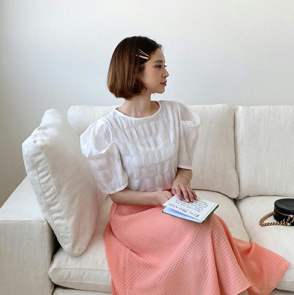 2TYPEリンクルパフブラウス・全3色・t63854 レディース 【bl】 韓国 ファッション トップス ブラウス 半袖 パフスリーブ 無地 チェック リンクル ラウンドネック 7分丈袖 フェミニン ボリューム 体型カバー スリム 細身 夏 春