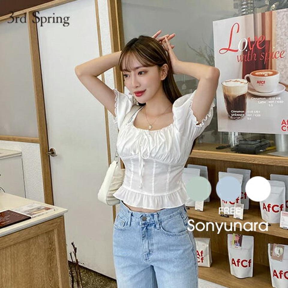 SONYUNARA(ソニョナラ)スクエアスモークバンディングブラウス【5/27up_ka】韓国 韓国ファッション ブラウス カットソー トップス Uネック フリル パフスリーブ クロップ ショート丈 レディース ファッション【5】