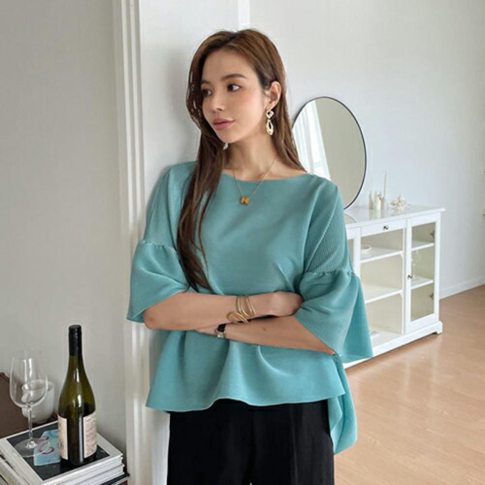 フレアスリーブプリーツブラウス・全4色・b68740 レディース 【bl】【トップス ブラウス 七分丈 七分袖 7分丈 7分袖 フレア プリーツ フェミニン 単色 フェミニン 春 夏 韓国 ファッション】【ハイホリHIHOLLI】