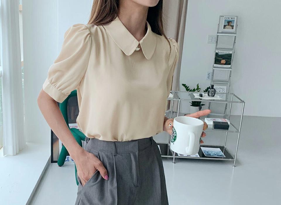 リボン付フェイクパールブラウス・全3色・t65424 レディース 【bl】【韓国 ファッション トップス ブラウス 半袖 大人 カラー パール アンバランス リボン パフスリーブ 無地 フェミニン ボリューム 体型カバー スリム 細身 夏 春】