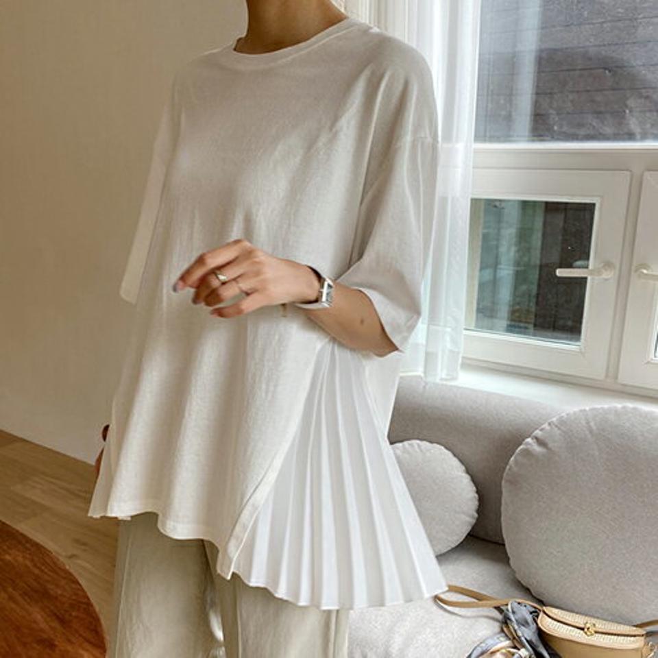 ルーズサイドプリーツTシャツ・全2色・b68742 レディース 【tops】【トップス Tシャツ 半袖 ハーフスリーブ プリーツ 単色 シンプル フェミニン 異素材 春 夏 韓国 ファッション】【ハイホリHIHOLLI】