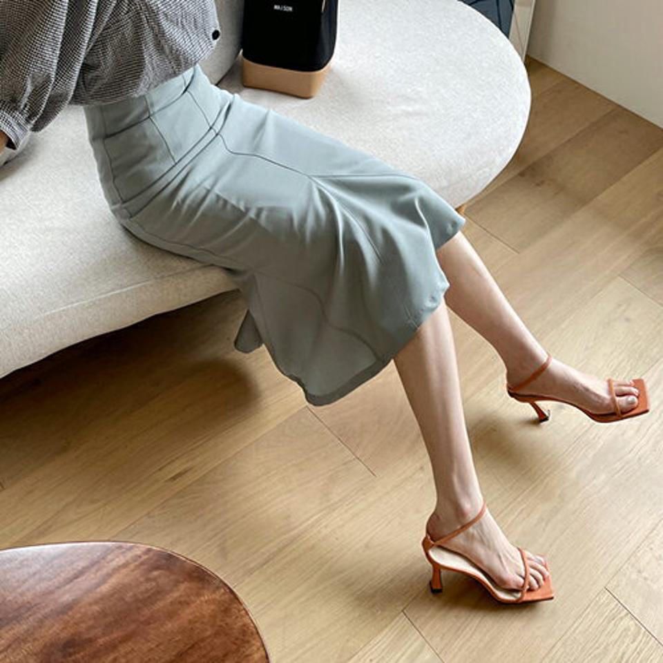 マーメイドスカート・全4色・b68730 レディース 【sk】 スカート ミディ丈 ミディスカート マーメイド 単色 無地 シンプル フェミニン 春 夏 秋 韓国ファッション ハイホリHIHOLLI