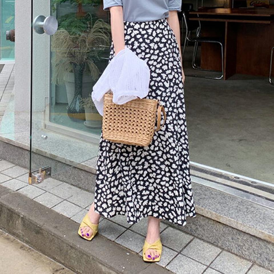 【全品10%OFF】バックゴムプリントスカート・全2色・t68677 レディース 【sk】【スカート ロング プリント 総柄 フレア シック カジュアル 春 夏 韓国 ファッション】【ハイホリHIHOLLI】