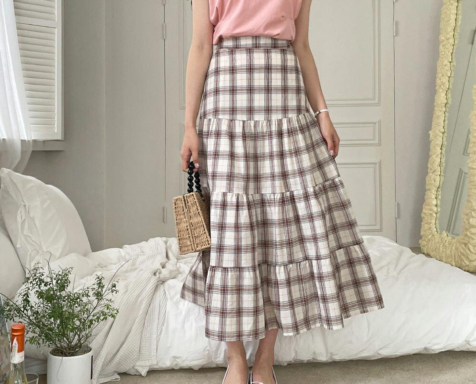 Aラインチェックスカート・全2色・b64238 レディース 【sk】 韓国 ファッション ボトムス スカート ロング ロングスカート チェック ガーリー Aライン ゴム ティアード フェミニン カジュアル デイリー 体型カバー 細身 春 夏 NIJU