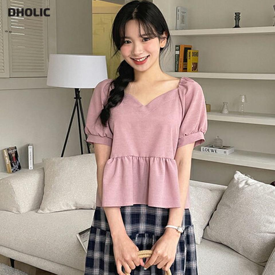 ハートネックフレアブラウス・全3色・t64241 レディース 【bl】 韓国ファッション トップス ブラウス 半袖 ギャザー フレア ボリューム ハートネック ガーリー ルーズ ゆったり ピンク 細身 春 夏 NIJU