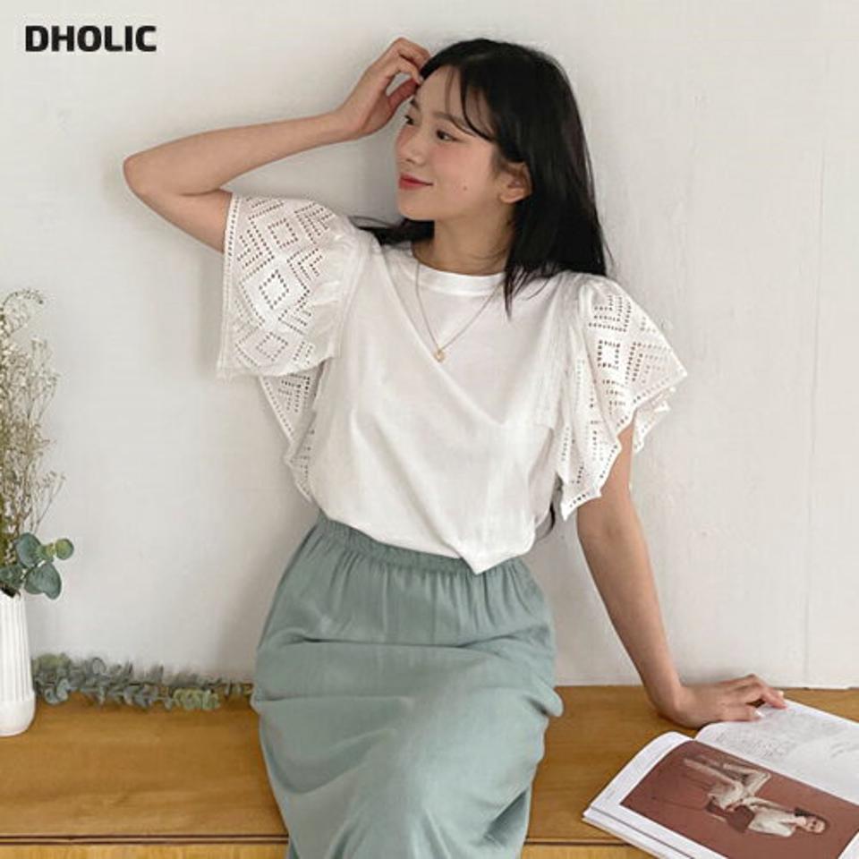 パンチングスリーブTシャツ・全2色・b64239 レディース 【tops】 韓国ファッション トップス Tシャツ 半袖 ラブリー パンチング ラウンドネック フレア ショートスリーブ 細身 カジュアル ガーリー 春 夏 NIJU