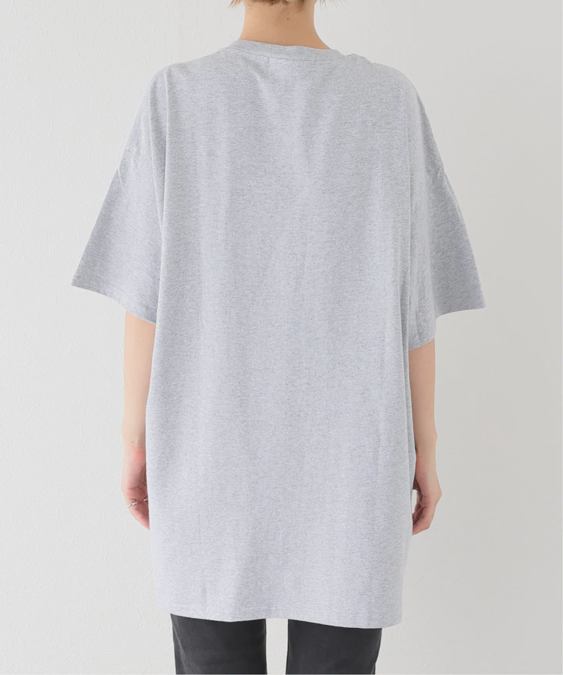 【STANDARD JOURNAL/スタンダード ジャーナル】by KAGAMI アメリカトカノダイガクTEE（JOURNAL STANDARD）