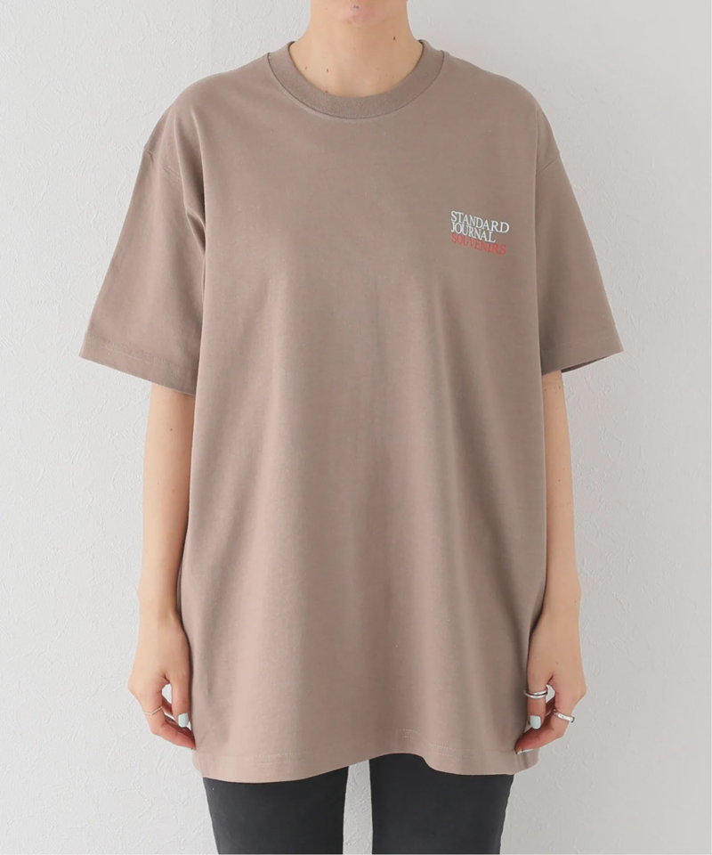 【STANDARD JOURNAL / スタンダード ジャーナル】by MINAMI SOUVENIRS Print Tee（JOURNAL STANDARD）