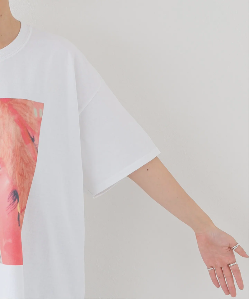 【STANDARD JOURNAL / スタンダード ジャーナル】by ARAI PINK Print TEE（JOURNAL STANDARD）