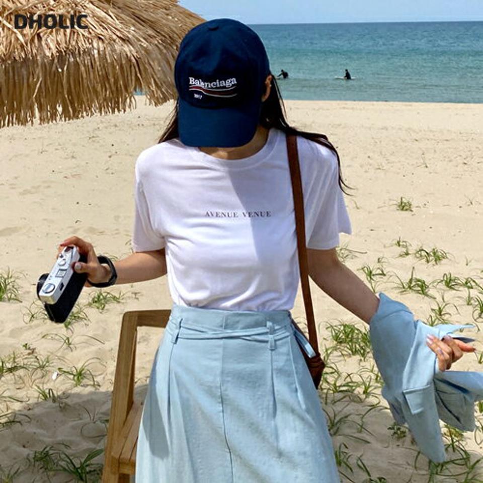 レタリングラウンドTシャツ・全4色・t63874 レディース 【tops】 韓国 ファッション トップス Tシャツ 半袖 デイリー レタリング ラウンドネック ハーフスリーブ カジュアル 細身 体型カーバー ロゴ 夏 春