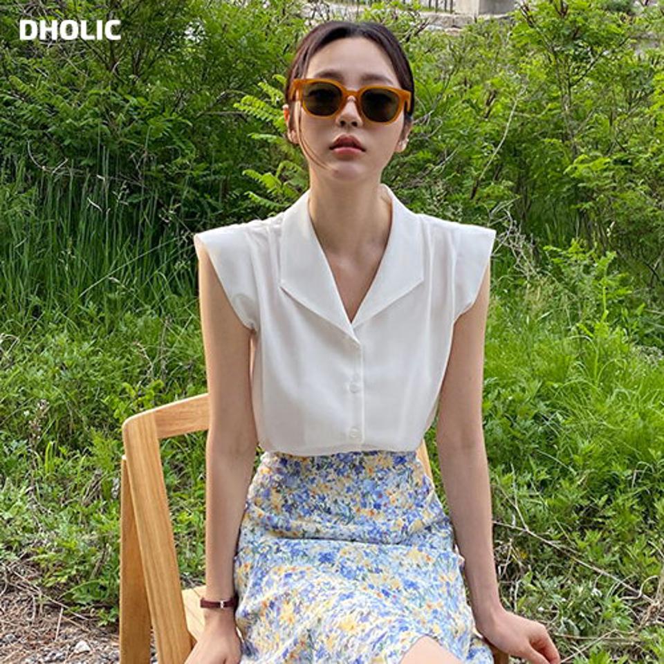 Vネックカラーボタンブラウス・全3色・b63869 レディース 【bl】 韓国 ファッション トップス ブラウス 半袖 大人 Vネック キャップスリーブ ショートスリーブ フェミニン 上品 カラー 夏 春