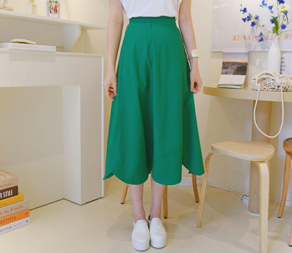 リネン混スカラップヘムカート・全2色・b62221 レディース 【sk】 韓国 ファッション ボトムス スカート ロング ロングスカート リネン フェミニン フレア 体型カバー 細身 スリム ゴム Aライン ボリューム スカラップ 夏 春