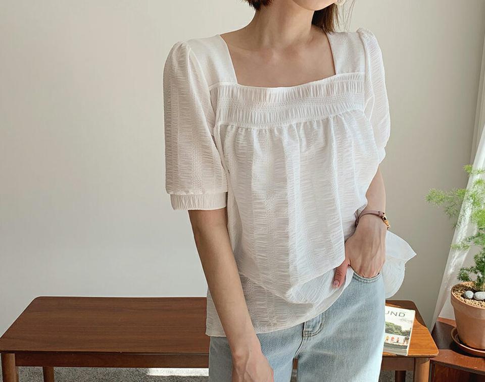 スクエアネックフレアブラウス・全4色・t62189 レディース 【bl】 韓国 ファッション トップス ブラウス 半袖 大人 スクエアネック フレア パフスリーブ 体型カバー スリム 細身 上品 フェミニン 夏 春