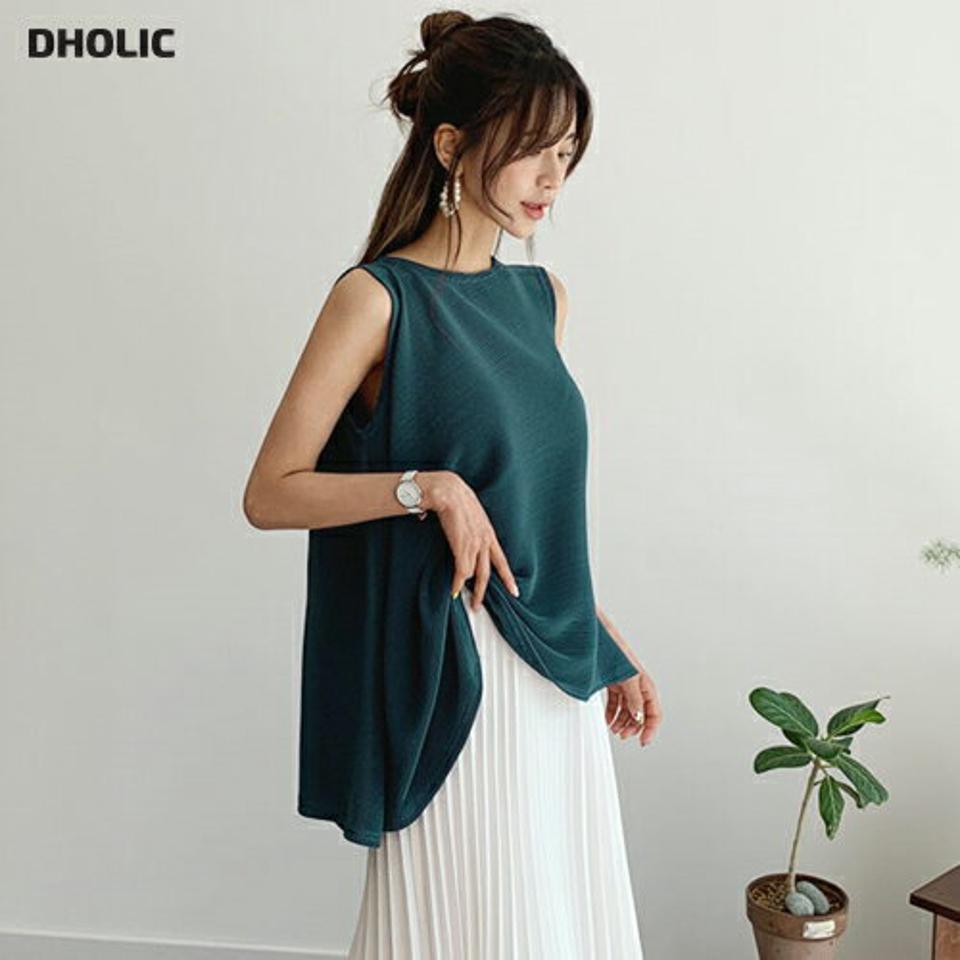 ダイアゴナルプリーツスリーブレス・全3色・b62214 レディース 【bl】 韓国 ファッション トップス ブラウス 大人 プリーツ スリーブレス Aライン ラウンドネック ノースリーブ 体型カバー スリム 細身 上品 フェミニン 夏 春