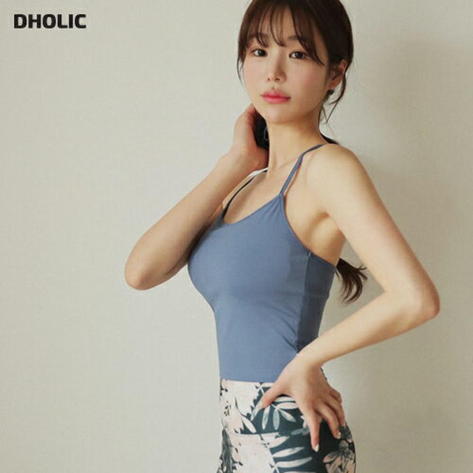 ヘアバンド付カップブラトップ・全3色・d44648 レディース 【tops】 韓国ファッション トップス Tシャツ スリーブレス ブラトップ ヘアバンド Y字 パッド ノンワイヤー 体型カバー 細身 スリム フィット フィットネス ジム ヨガ 夏 春