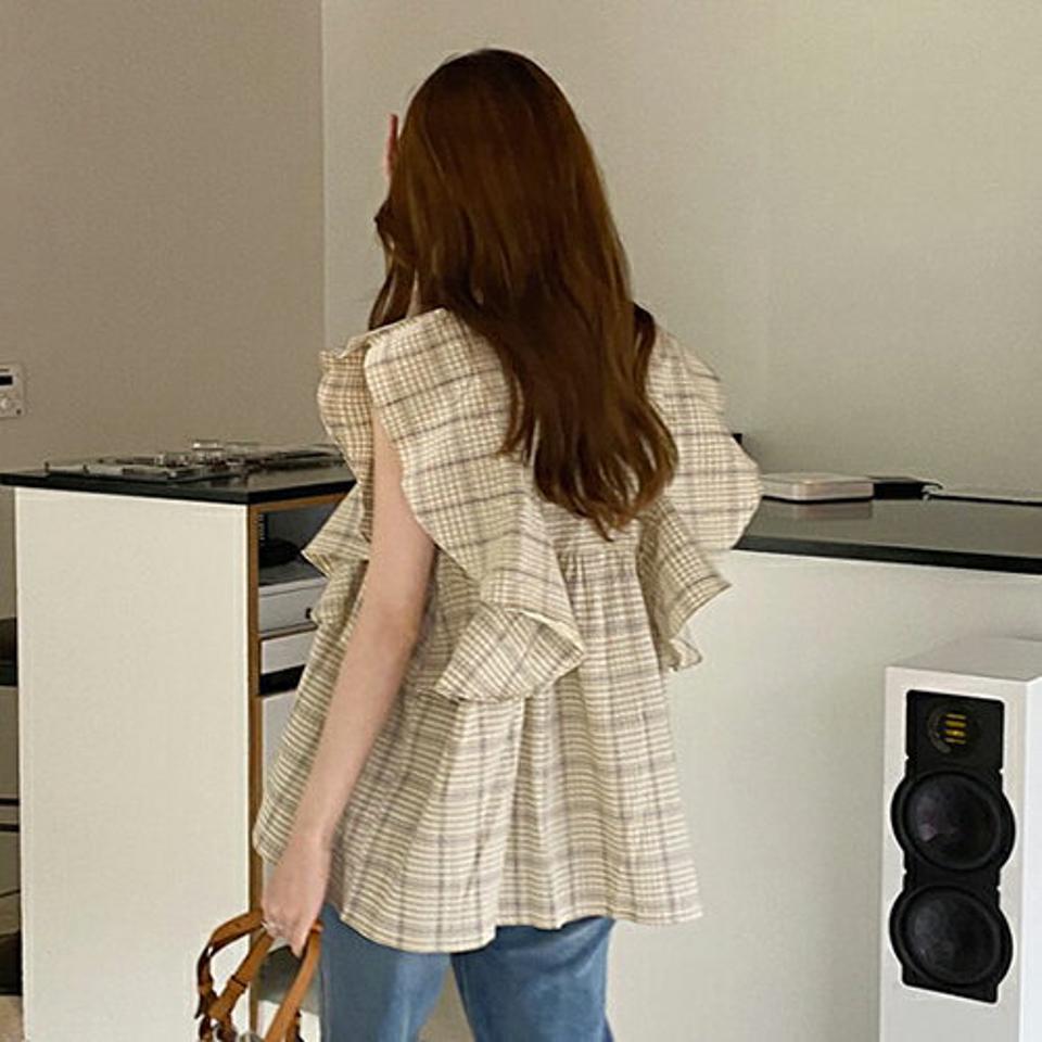 チェックフリルスリーブレスブラウス・全2色・b68821 レディース 【bl】【トップス ブラウス スリーブレス ノースリーブ チェック柄 フリル 可愛い かわいい ガーリー 春 夏 韓国 ファッション】【ハイホリHIHOLLI】