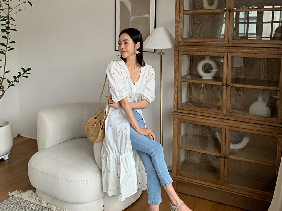 花柄刺繍ボタンワンピース・全2色・b65465 レディース 【ops】 ワンピース ロング 七分丈 七分袖 7分丈 7分袖 刺繍 花柄 フラワー ナチュラル Vネック 春 秋 韓国 ファッション