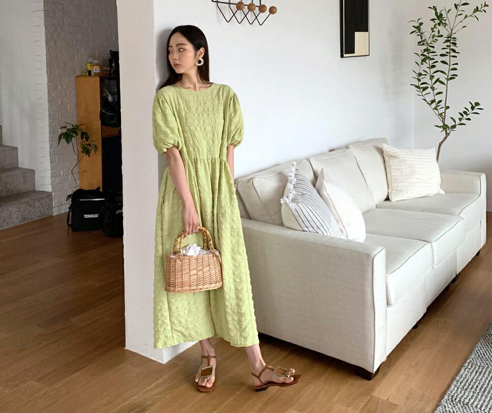 【10%OFF】パフリンクルワンピース・全3色・b65464 レディース 【ops】 ワンピース ロング丈 ロングワンピース 半袖 ハーフスリーブ パフ袖 パフスリーブ リンクル 可愛い かわいい 体型カバー パステル くすみ エンボス 黄緑 春 夏 韓国ファッション セール SALE