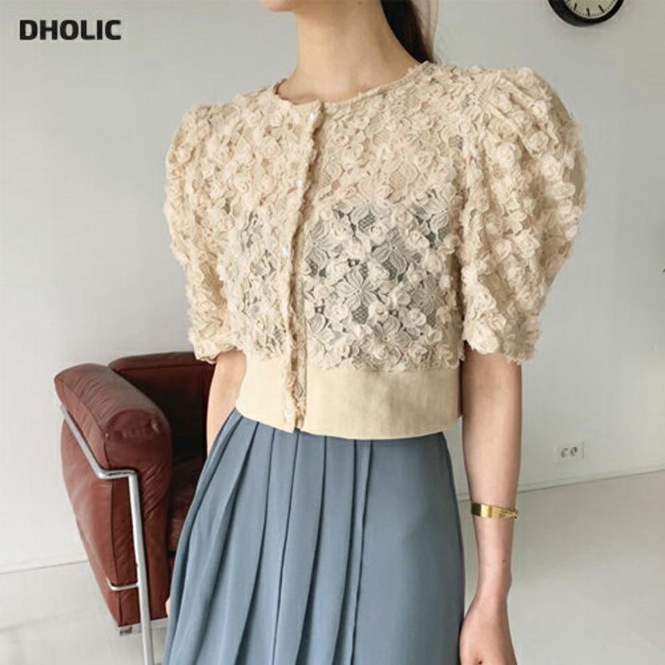 フラワーモチーフブラウス・全2色・t65460 レディース 【bl】【トップス ブラウス 半袖 ハーフスリーブ 花柄 透け感 シアー シースルー フェミニン 可愛い かわいい 春 夏 韓国 ファッション】