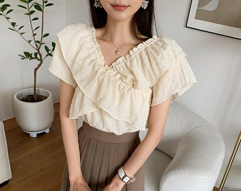 フリルクロスブラウス・全3色・65459 レディース 【bl】 トップス ブラウス 半袖 フリル クロス フェミニン デコルテ 鎖骨 春 夏 韓国ファッション