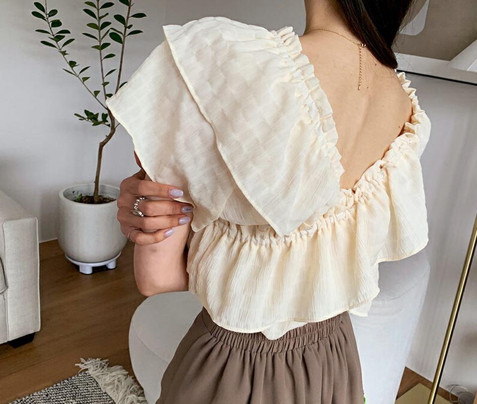 フリルクロスブラウス・全3色・65459 レディース 【bl】 トップス ブラウス 半袖 フリル クロス フェミニン デコルテ 鎖骨 春 夏 韓国ファッション