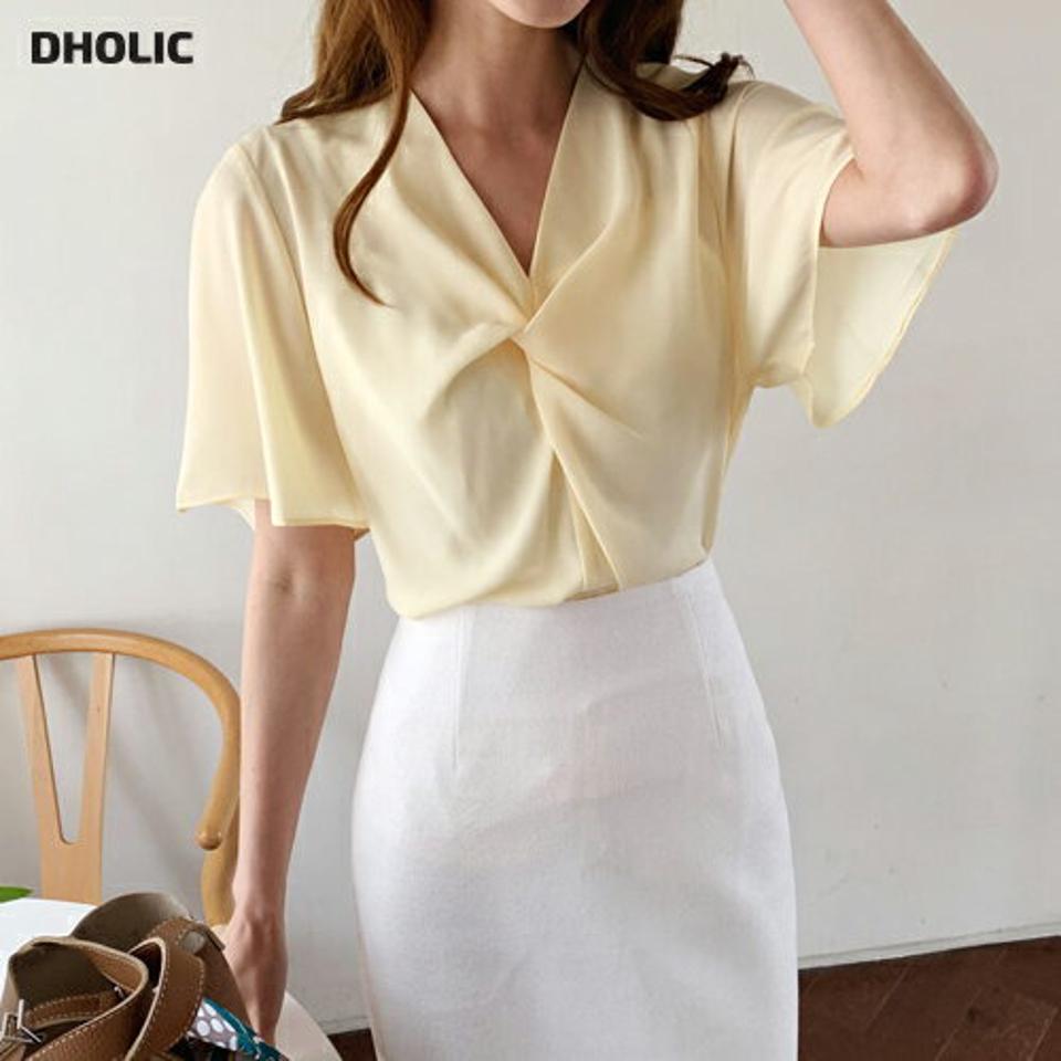 Vネックツイストブラウス・全4色・b68781 レディース 【bl】 トップス ブラウス ツイスト Vネック 半袖 ハーフスリーブ 上品 フェミニン 単色 シンプル 春 夏 韓国 ファッション ハイホリHIHOLLI