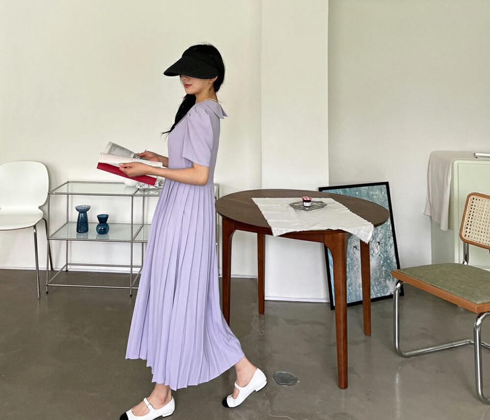 カラープリーツワンピース・全2色・t64298 レディース 【ops】 ワンピース ロング 半袖 揺れ感 プリーツ 単色 無地 シンプル 可愛い かわいい ハーフスリーブ パフ袖 パフスリーブ 春 夏 韓国 ファッション NIJU