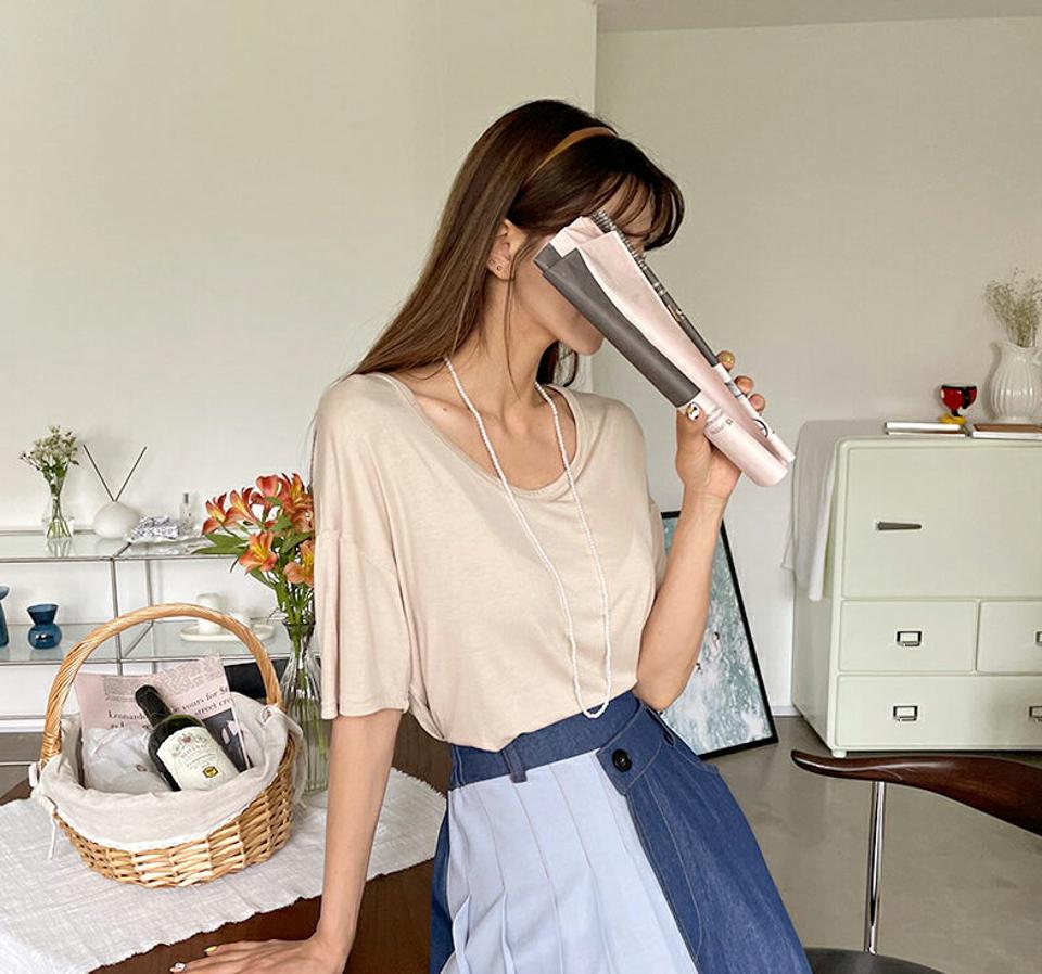 Uネック半袖Tシャツ・全5色・t65295 レディース 【tops】【トップス Tシャツ 半袖 ハーフスリーブ Uネック 単色 無地 シンプル ベーシック カジュアル ラフ 鎖骨 デコルテ 春 夏 韓国 ファッション】