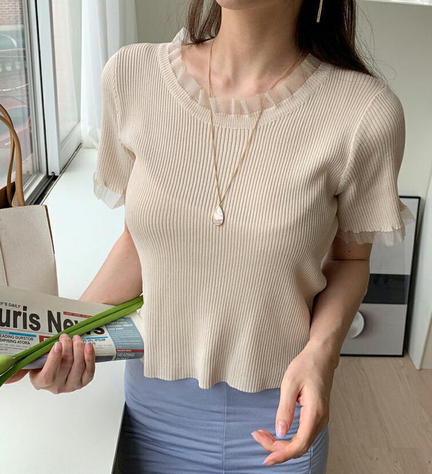 【只今10%OFF】メッシュフリルリブニット・全3色・b6887 レディース 【tops】【トップス ニット ニットトップス フリル メッシュ 透け感 フェミニン フリルネック リブ 半袖 上品 大人 春 夏 韓国 ファッション】【ハイホリHIHOLLI】