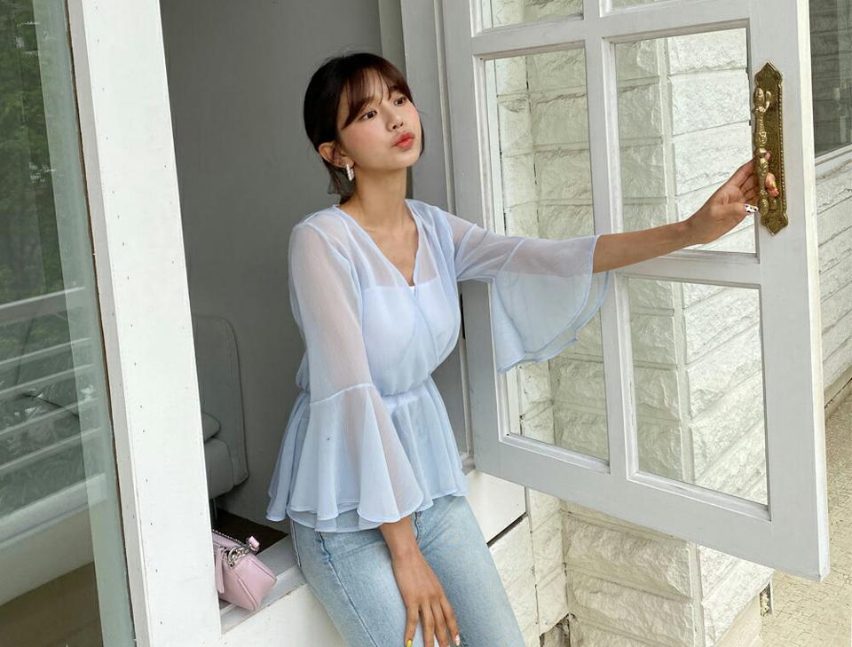 ベルト付フレアブラウス・全3色・t62232 レディース 【bl】【トップス ブラウス フレア ベルト 七分丈 七分袖 7分丈 7分袖 ウエストマーク フェミニン 透け感 シアー シースルー カシュクール ベルスリーブ 上品 フェミニン 春 秋 韓国 ファッション】