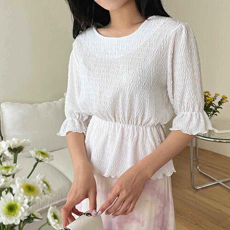 ウエストゴムリンクルブラウス・全3色・e00044 レディース 【bl】 トップス ブラウス ウエストゴム リンクル 可愛い かわいい ガーリー 半端丈 ハーフスリーブ 七分丈 七分袖 7分丈 7分袖 春 夏 韓国ファッション NIJU